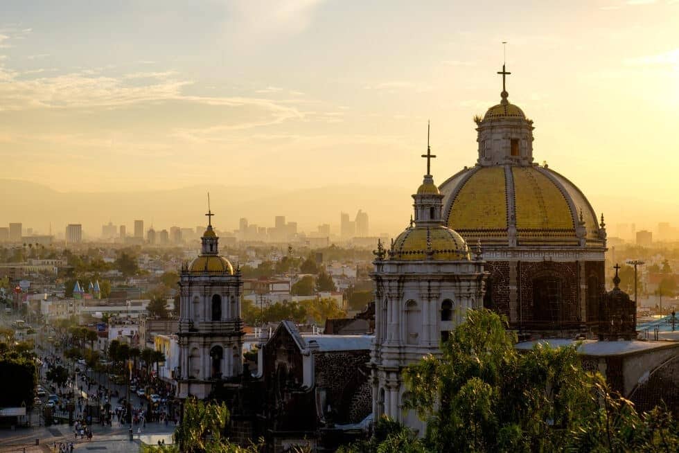 Mexico City Historic Center travel image for Resort Concierge Escapes Reviews.